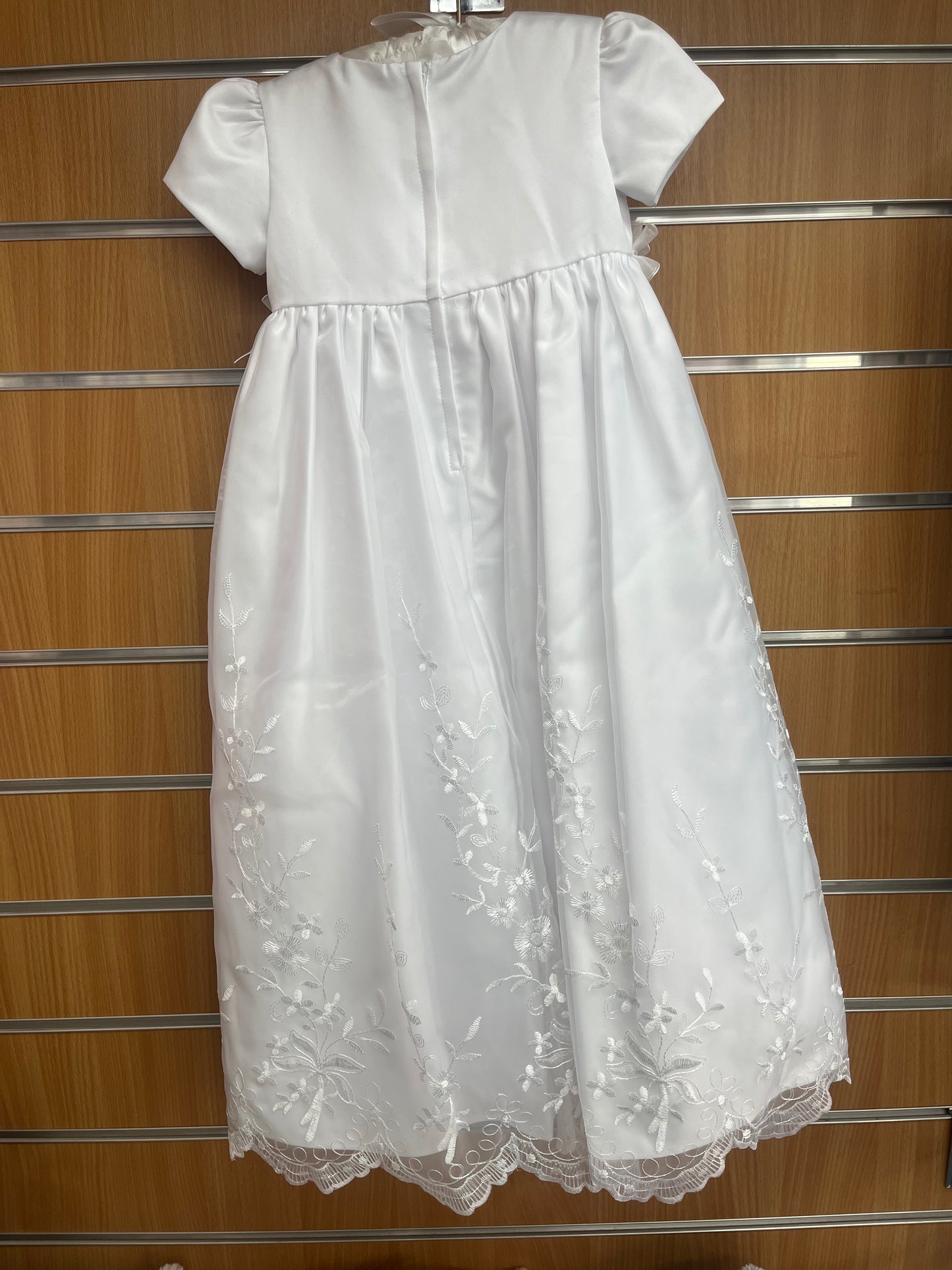 White Full length Christening Gown 6-12 Months