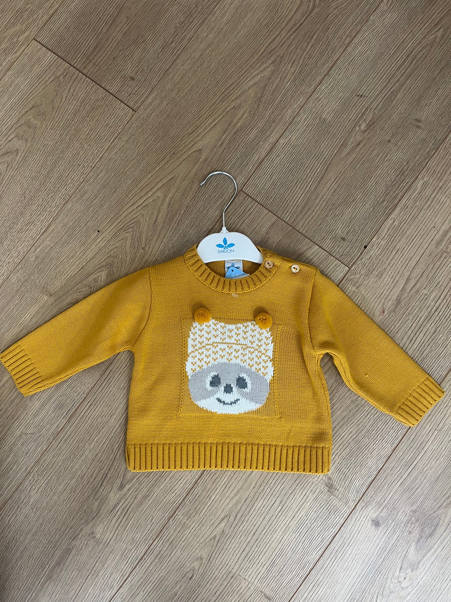 Mustard yellow knitted sweatshirt