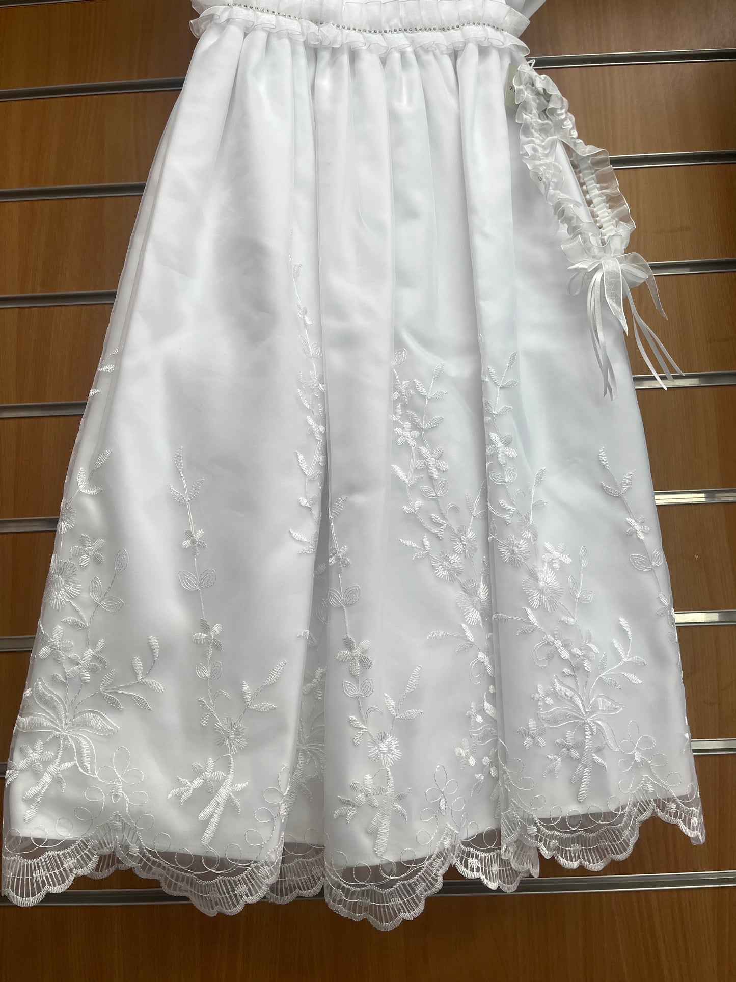 White Full length Christening Gown 6-12 Months