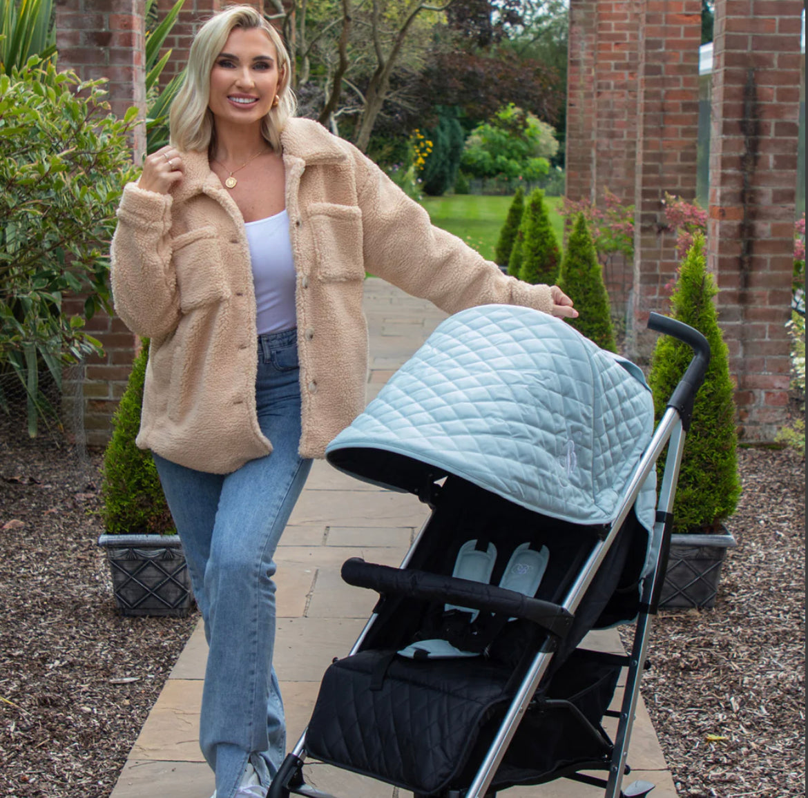 MB51 Billie Faiers Quilted Aqua Lightweight Stroller