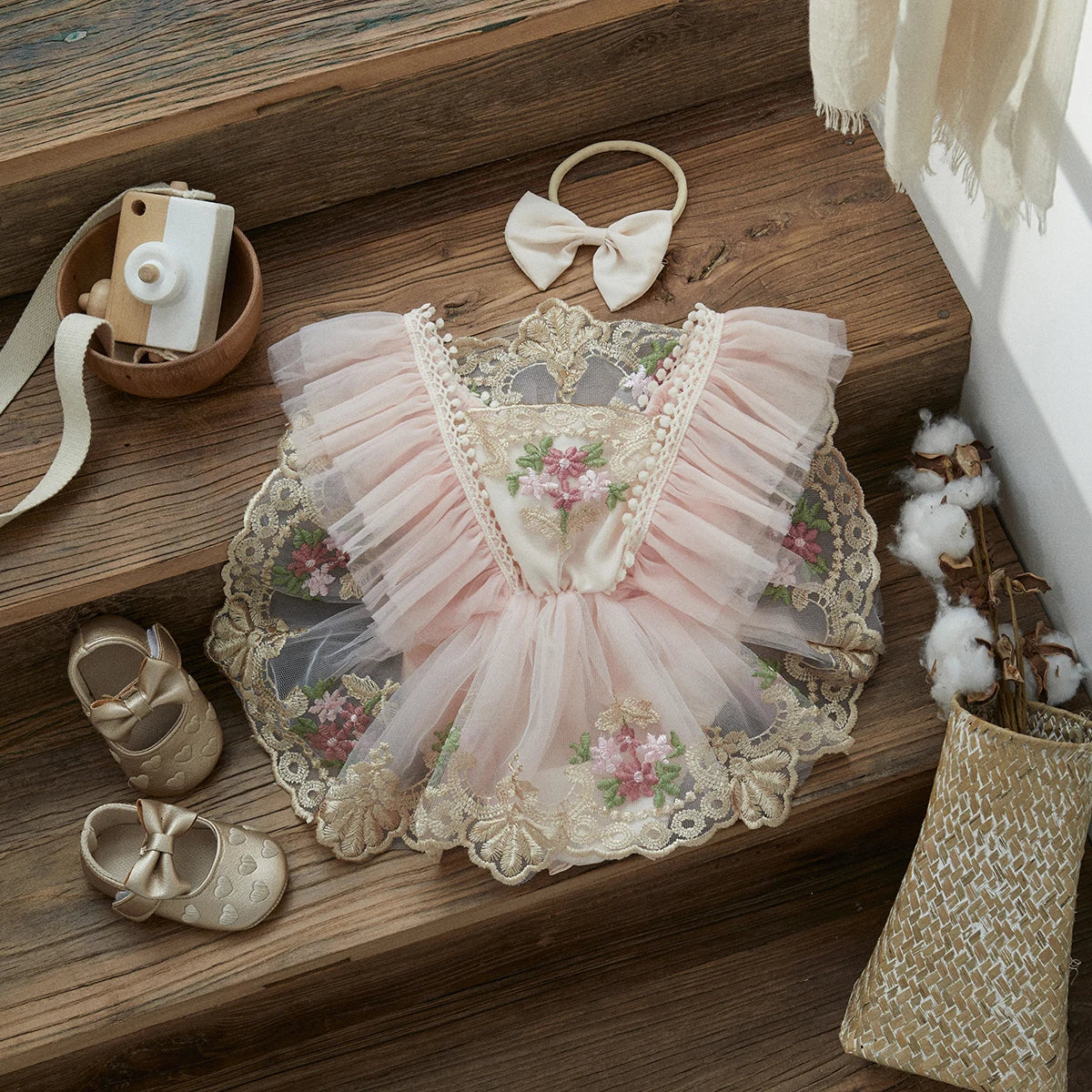Princess Floral Embroidery Tulle Outfit