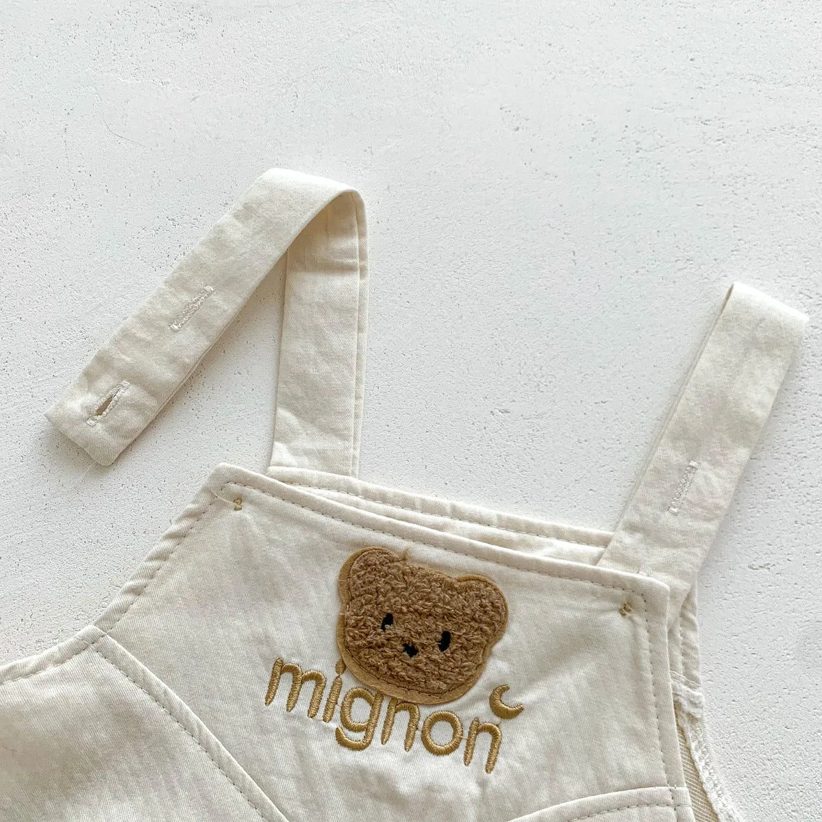 Short Sleeve Solid Colour T-shirt & Bear Bodysuits