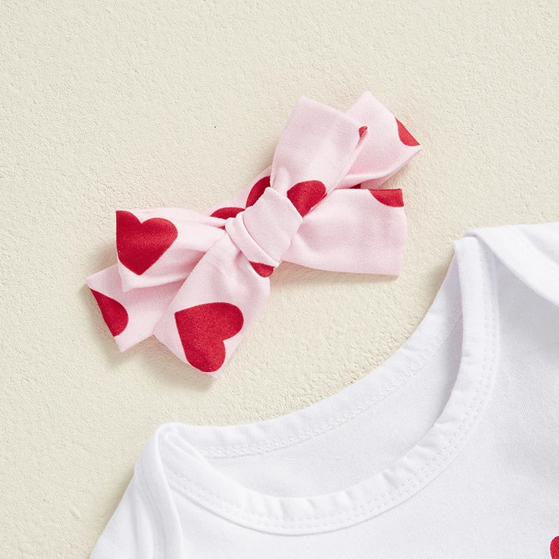 Mama's Sweetheart Outfit Set