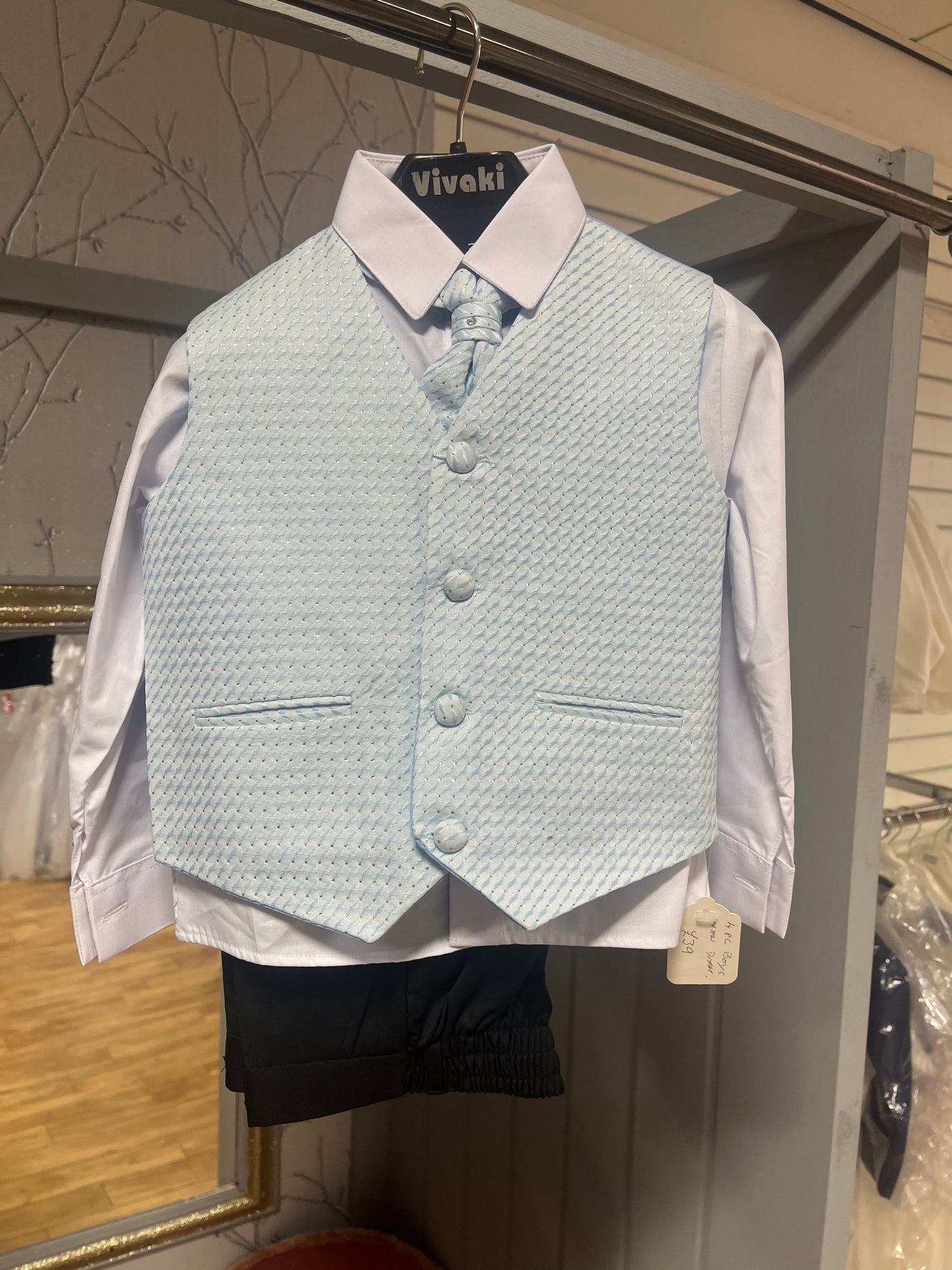 Baby blue suit - 2-3 Years