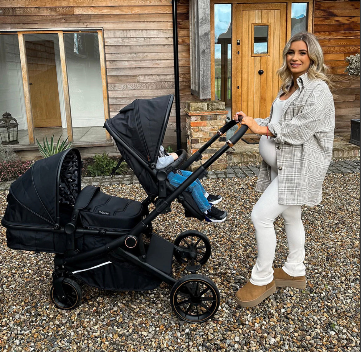 MB33 Dani Dyer Black Leopard Tandem Pushchair