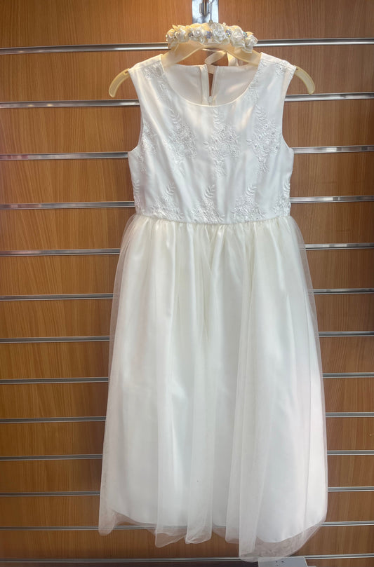 Ivory Dress with crown 5-6 Years