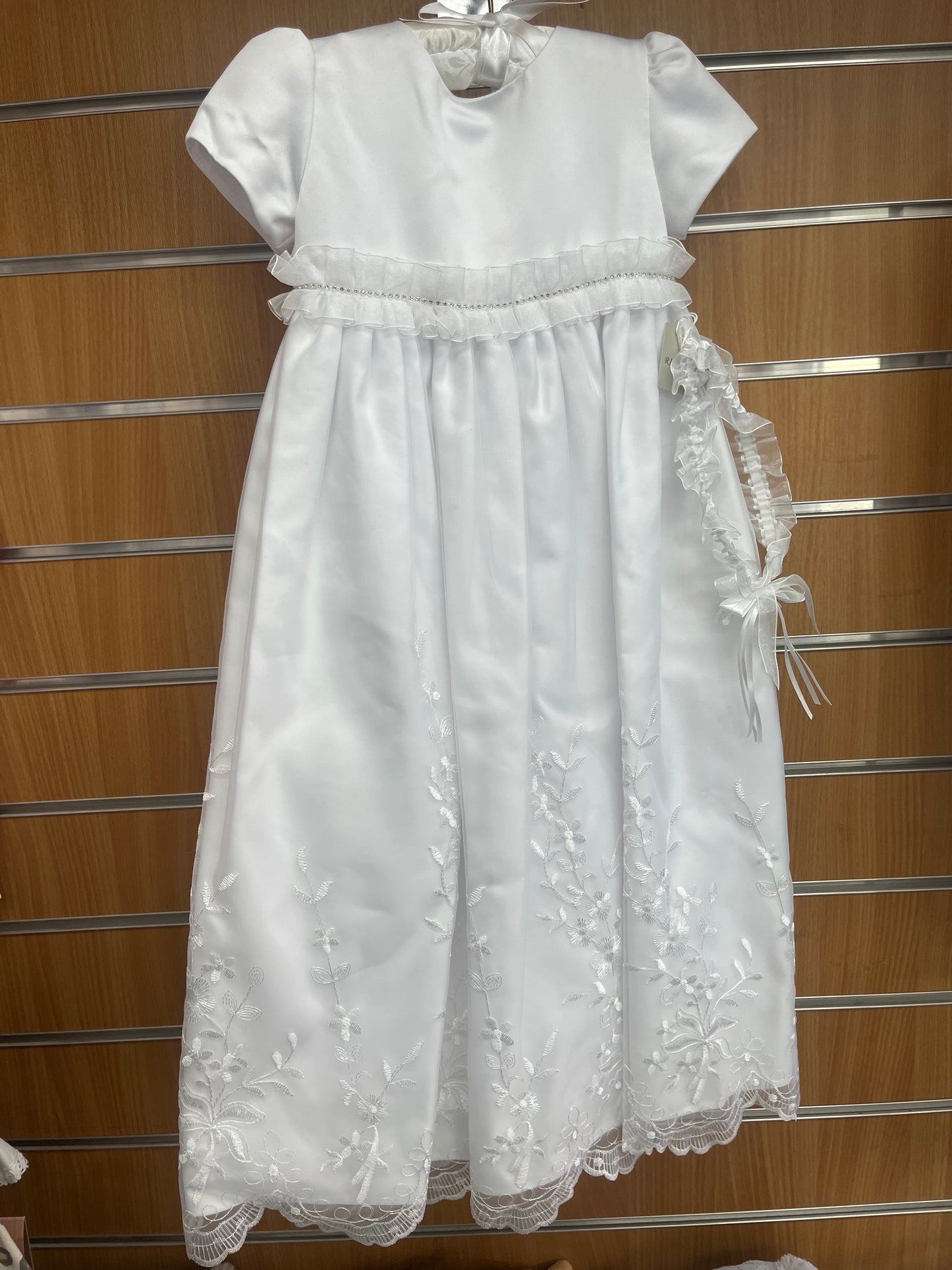 White Full length Christening Gown 6-12 Months