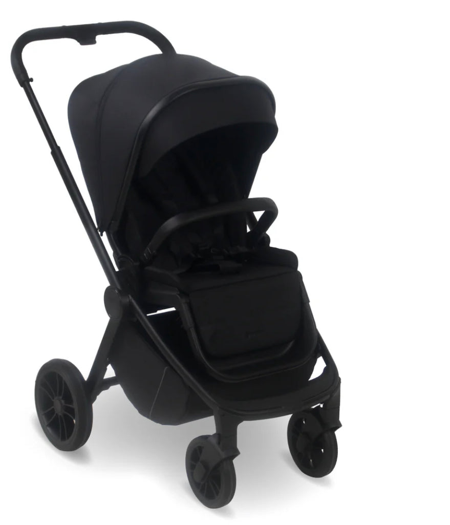 MB450i 3-in-1 Travel System Black