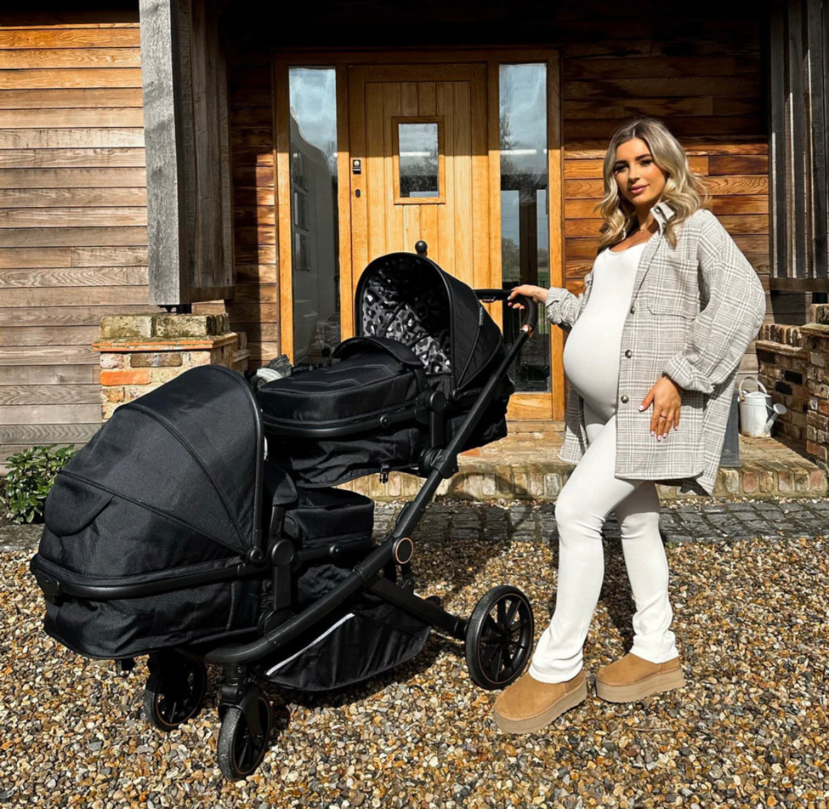 MB33 Dani Dyer Black Leopard Tandem Pushchair