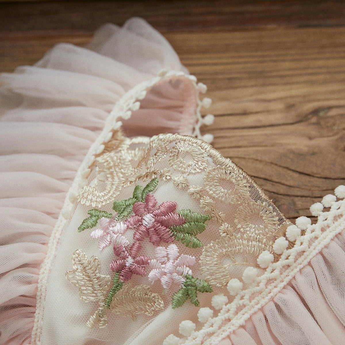 Princess Floral Embroidery Tulle Outfit