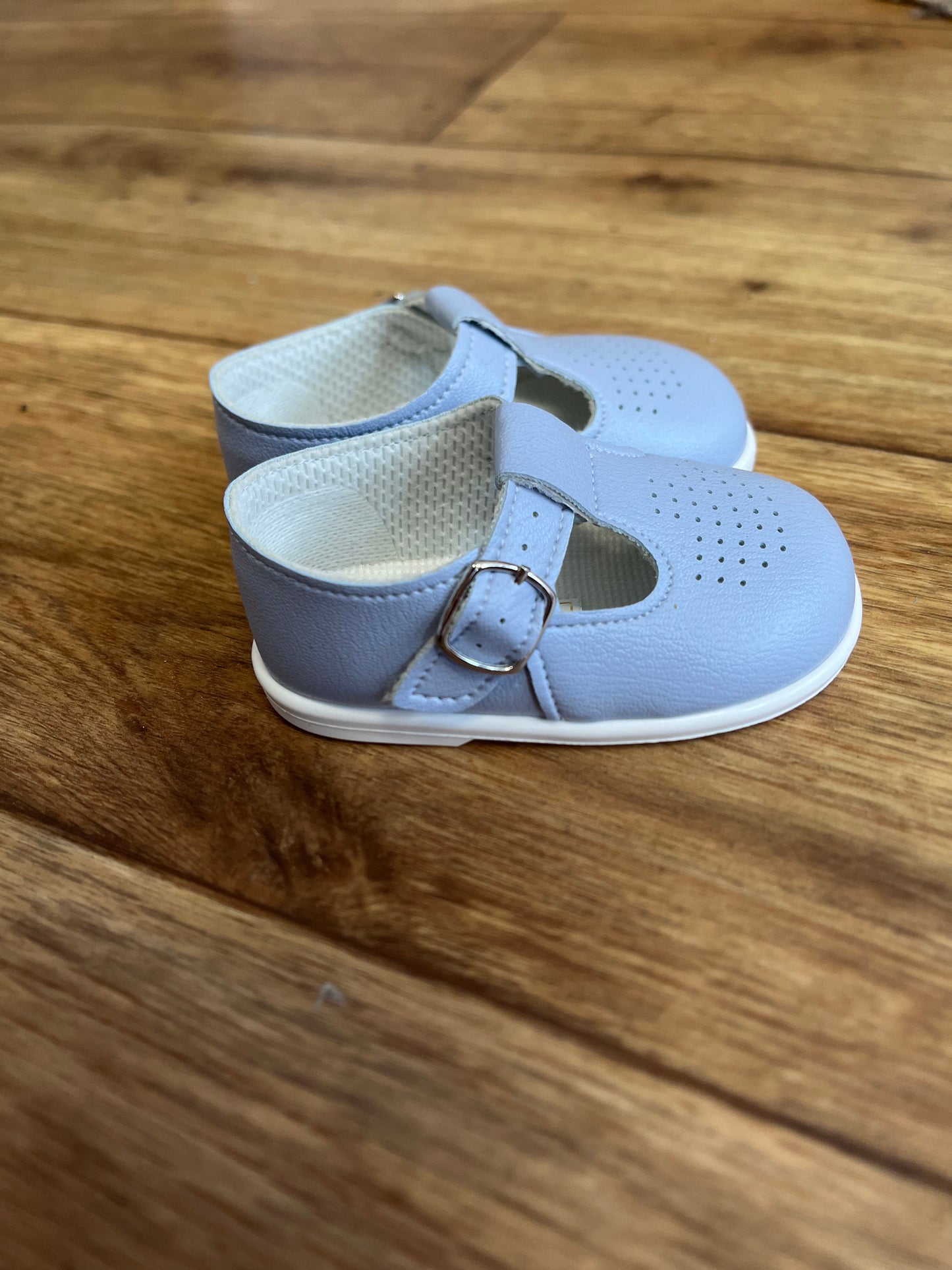 Baby Blue Hard Sole Baypod Shoes - Size 6