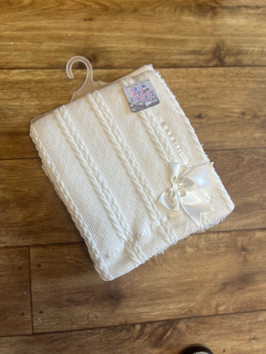 White Bow Blanket With Sherpa Fleece Back