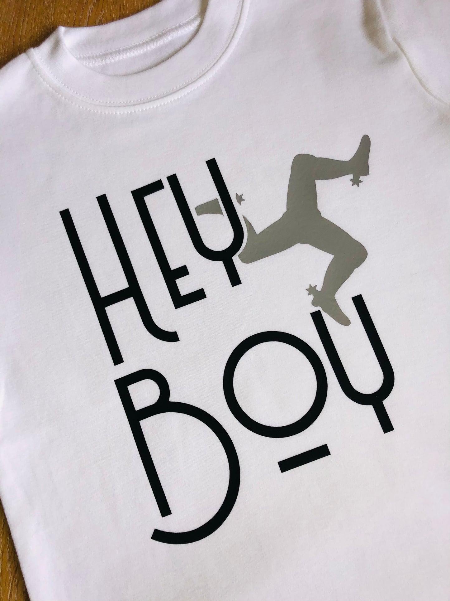 Hey Boy Tshirt / Baby Bodysuit